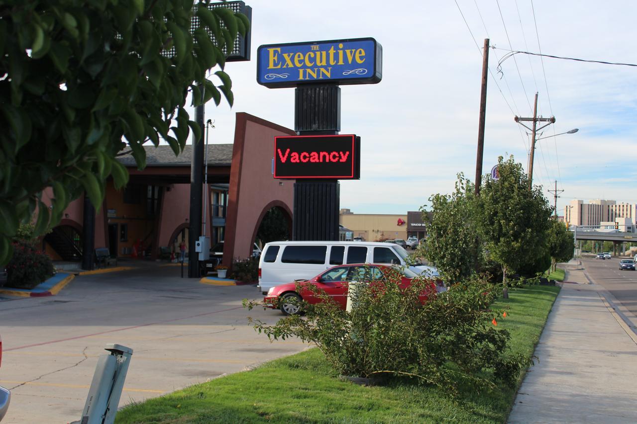 The Executive Inn & Suites Amarillo Exterior photo