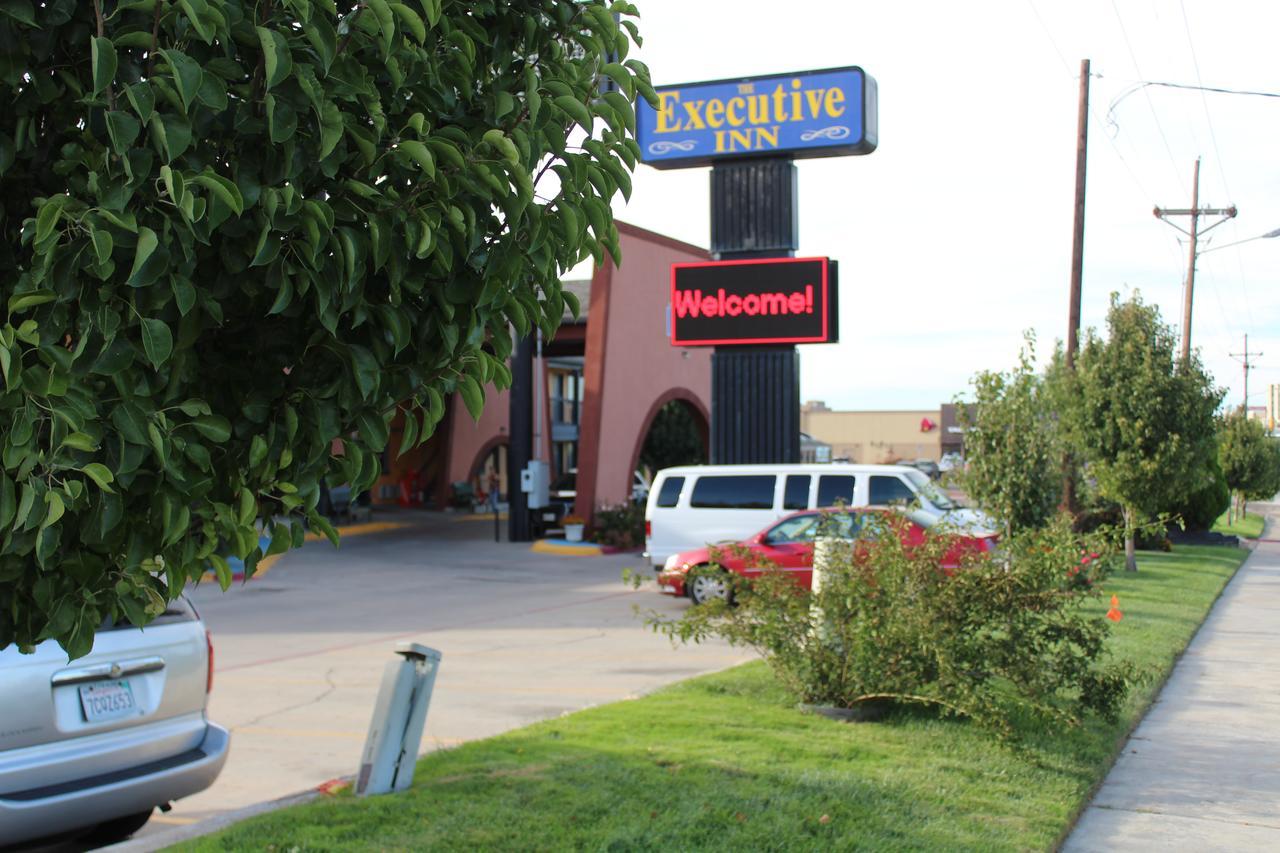 The Executive Inn & Suites Amarillo Exterior photo