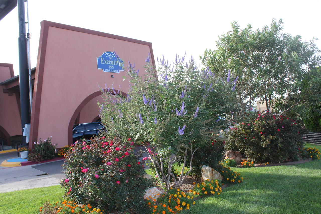 The Executive Inn & Suites Amarillo Exterior photo