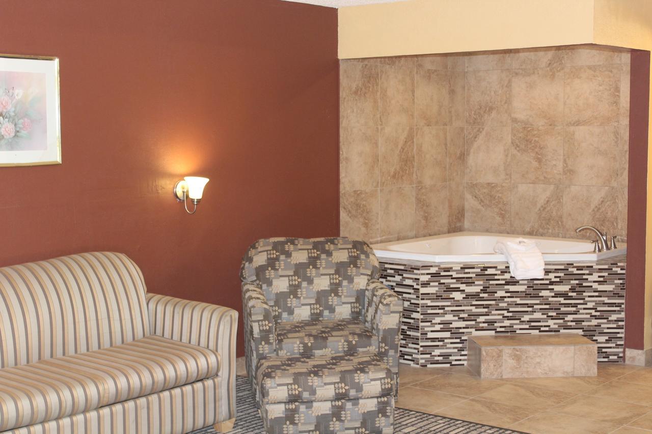 The Executive Inn & Suites Amarillo Exterior photo